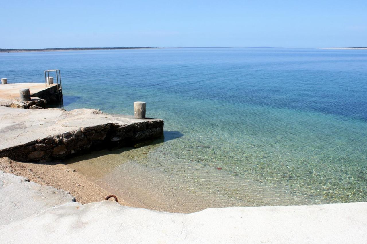 Apartments By The Sea Mandre, Pag - 4101 Kolan Exterior foto